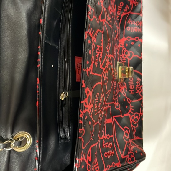 Hello kitty purse - Picture 3 of 3